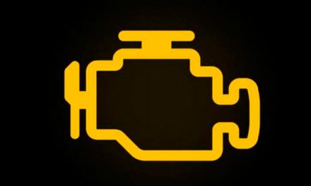 ¿POR QUÉ SE PRENDE LA LUZ DE CHECK ENGINE?