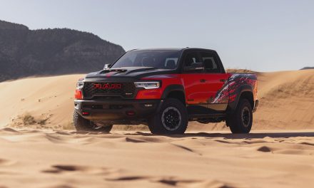 RAM TRX LA PICK-UP MÁS RÁPIDA Y POTENTE